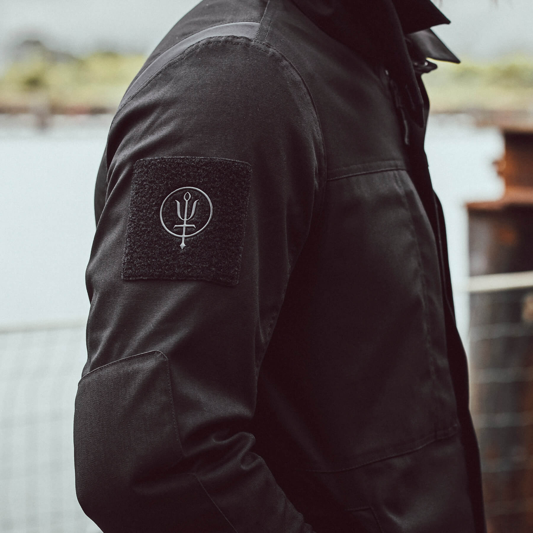 HYBRID JACKET - Image 7
